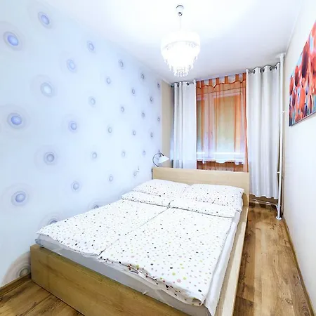 ホステル ホステル シネマ